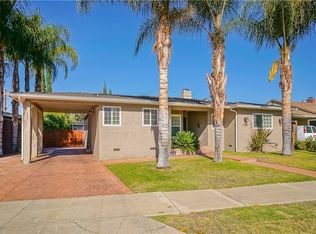 19515 Calvert St, Reseda, CA 91335