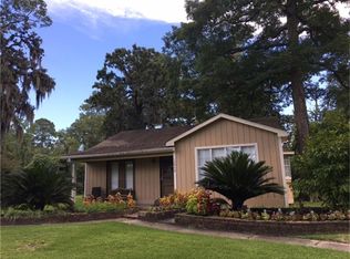 12040 Sleepy Hollow Rd, Conroe, TX 77385