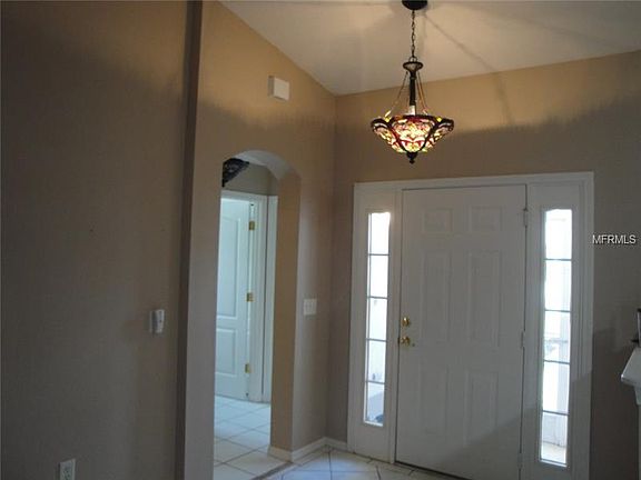 3rd image of 29347 Caddyshack Ln