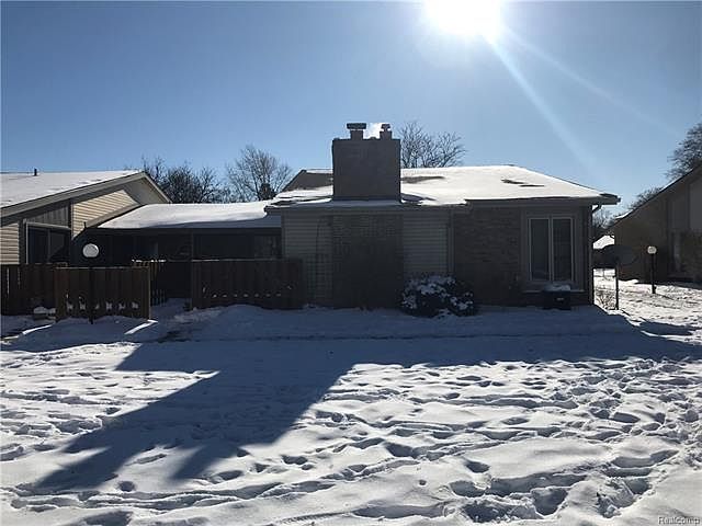 1st image of 51 Willow Way #1