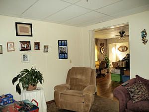 3rd image of 1021 E Losey St