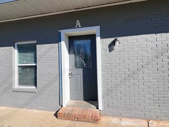 1060 W Saint Alban Ave