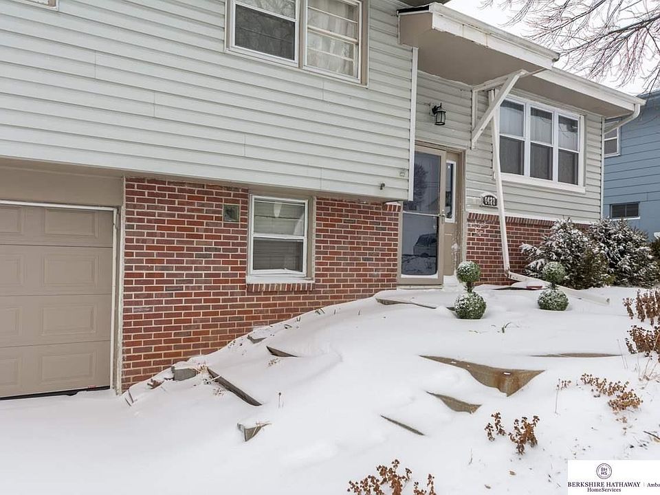 1st image of 6423 N 78th St