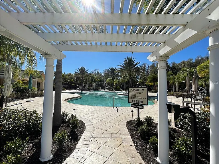 18044 Java Isle Dr — Photo 30