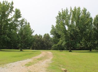 85 Autumn Oaks Dr #4, Lamar, MS 38642