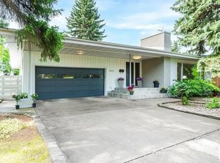 13823 90th Ave NW #1A, Edmonton, AB T5R4T3