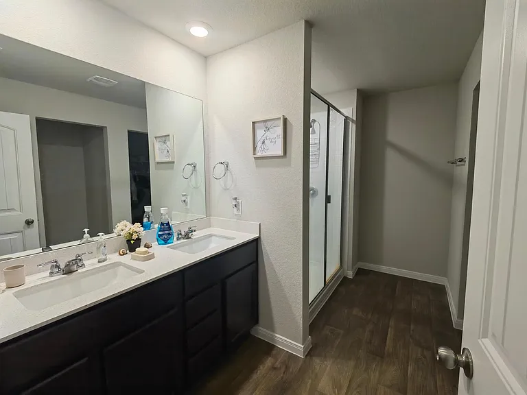 2903 Tweedy Trl — Photo 10