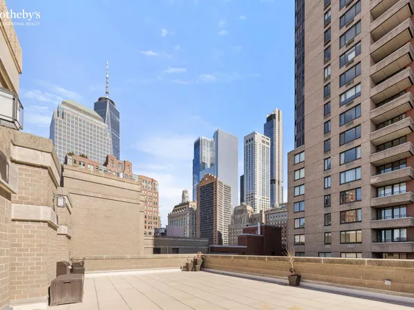 280 Rector Place image 12 of 17