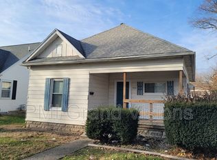 1520 2nd St, Charleston, IL 61920