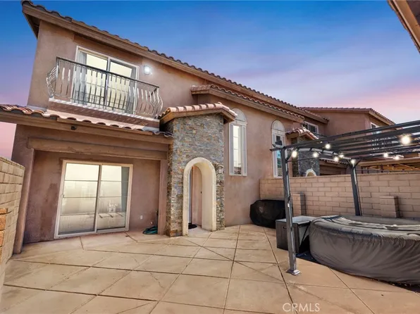 14104 Kiowa Rd, Apple Valley, CA 92307