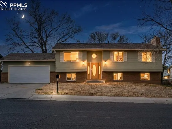823 Squire St, Colorado Springs, CO 80911