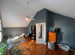 48 Brayton Ave FLOOR 2, Warwick, RI 02886