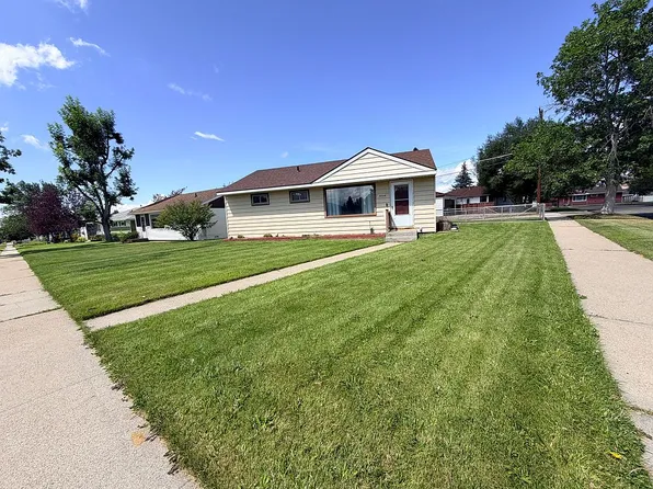 2655 Saint Ann St, Butte, MT 59701
