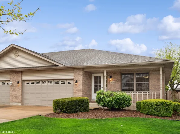 15705 W Waterford Ln, Manhattan, IL 60442