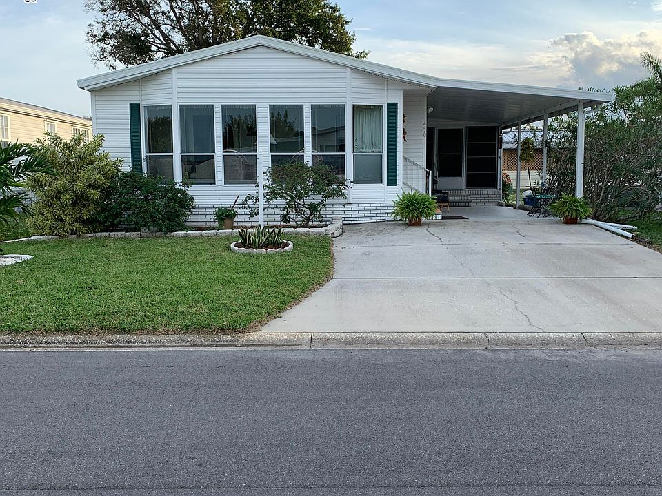 1st image of 450 Dolphin Cir