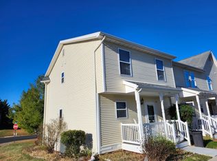 1210 Victorian Village Dr, Harrisonburg, VA 22802