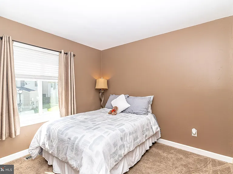 251 Fir Tree Ct — Photo 32