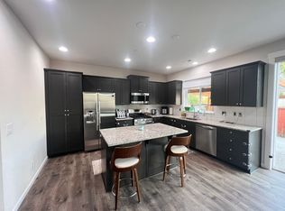 19205 14th Ave SE, Bothell, WA 98012