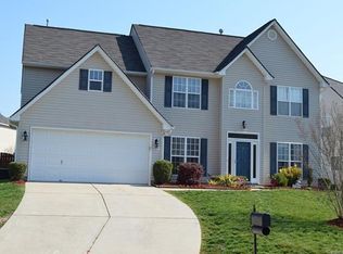 918 Reigate Rd, Charlotte, NC 28262