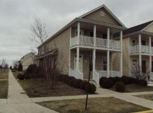 229 Market St, Genoa, IL 60135