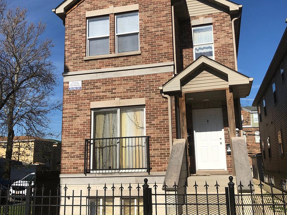 1st image of 3758 W Diversey Ave #2