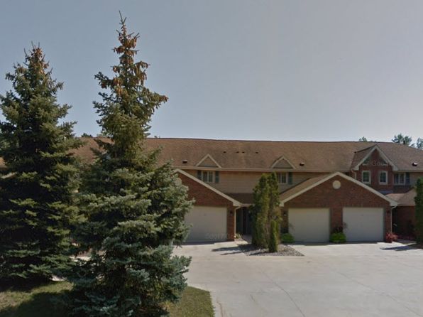1527 Clarence Ct APT A