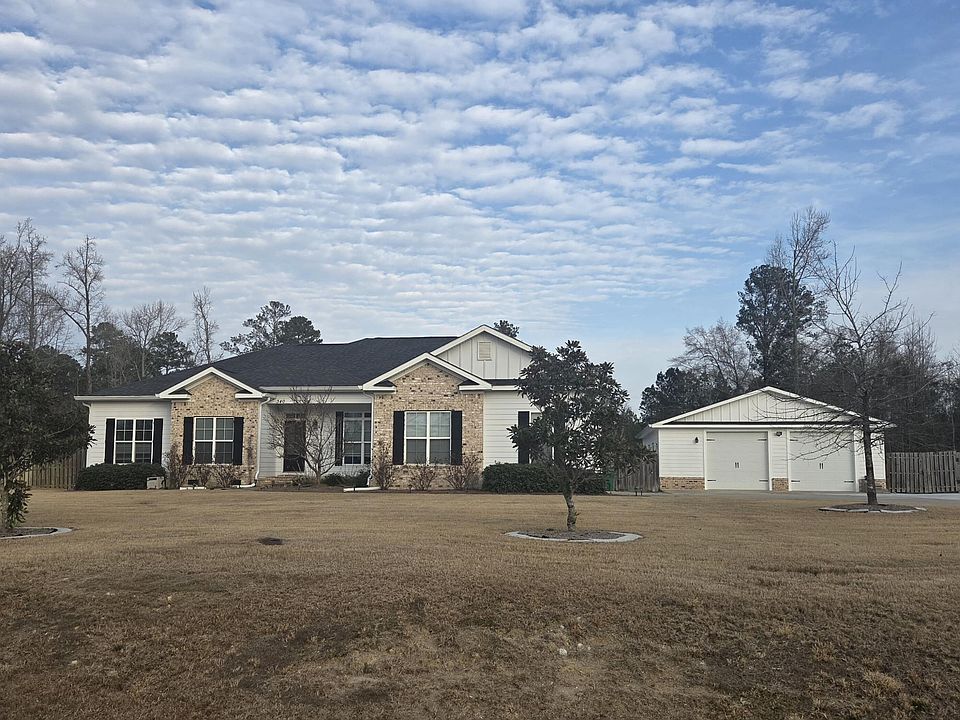 1st image of 340 Drayton Way