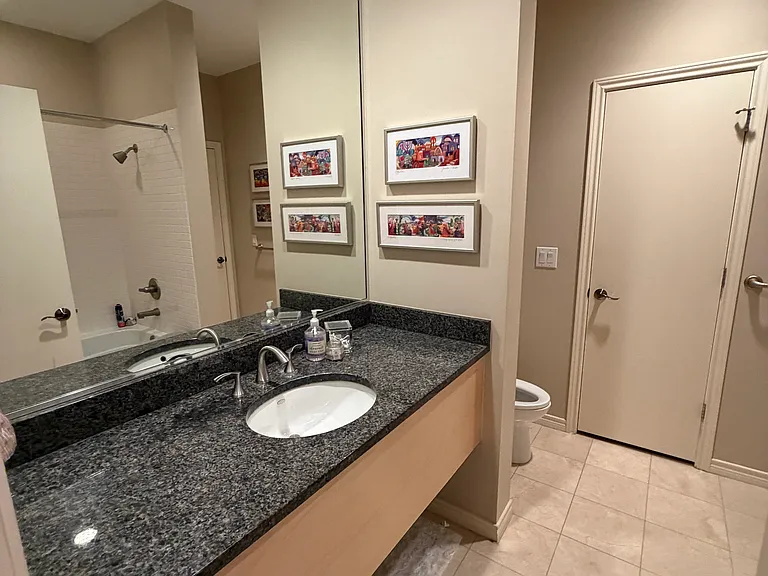 3906 Travis St — Photo 18