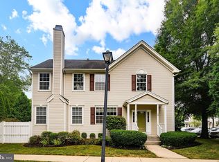 16 Faxon Dr, Robbinsville, NJ 08691