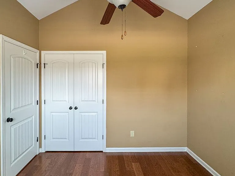 2900 Blackwater Ct — Photo 20