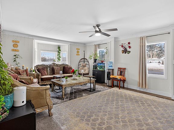 5th image of 10345 Brooklyn Rd