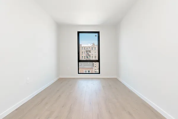 Rented by Modern Spaces | media 25