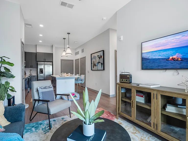 Populus Waterside Apartments — Photo 17