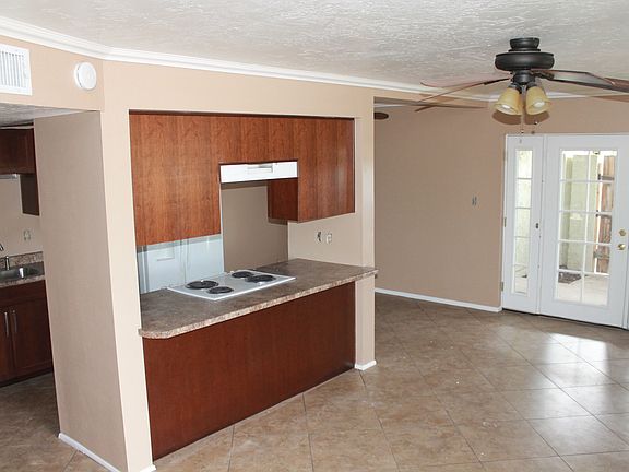 2nd image of 1500 W Rio Salado Pkwy Unit 140