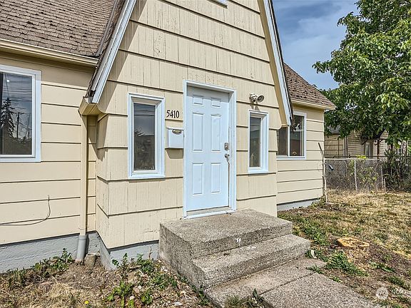 3rd image of 5408 McKinley Avenue #5410