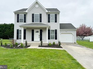 200 S Ember Dr, Felton, DE 19943