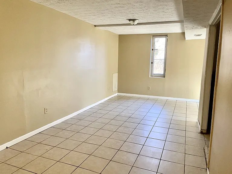 3664 Crosby Dr — Photo 8