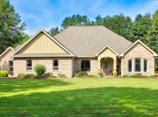 20401 Farm Rd, Vancleave, MS 39565