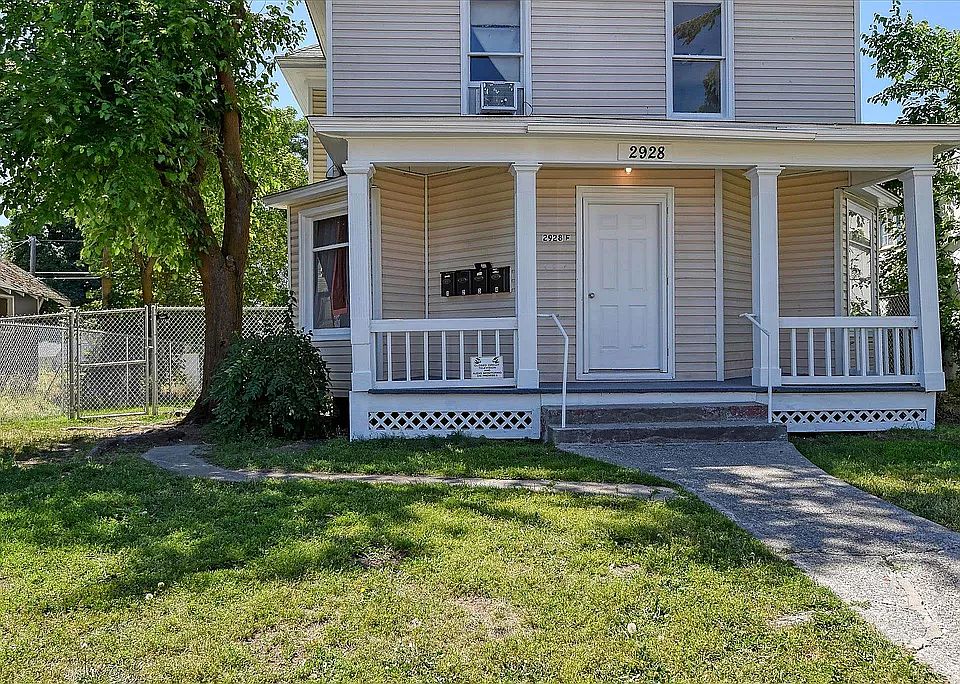 1st image of 2928 E Diamond Ave APT 3