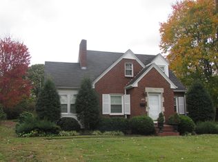 900 1st Ave N, Lawrenceburg, TN 38464