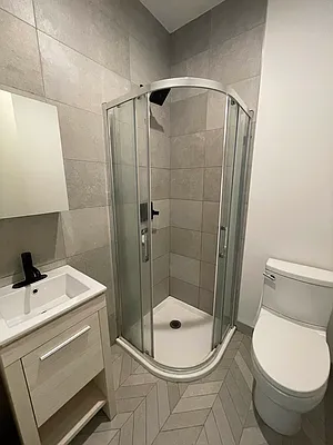 Rented by Cityside Rentals Corp | media 27