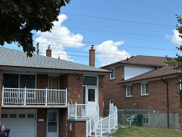 48 Iangrove Ter — Photo 1