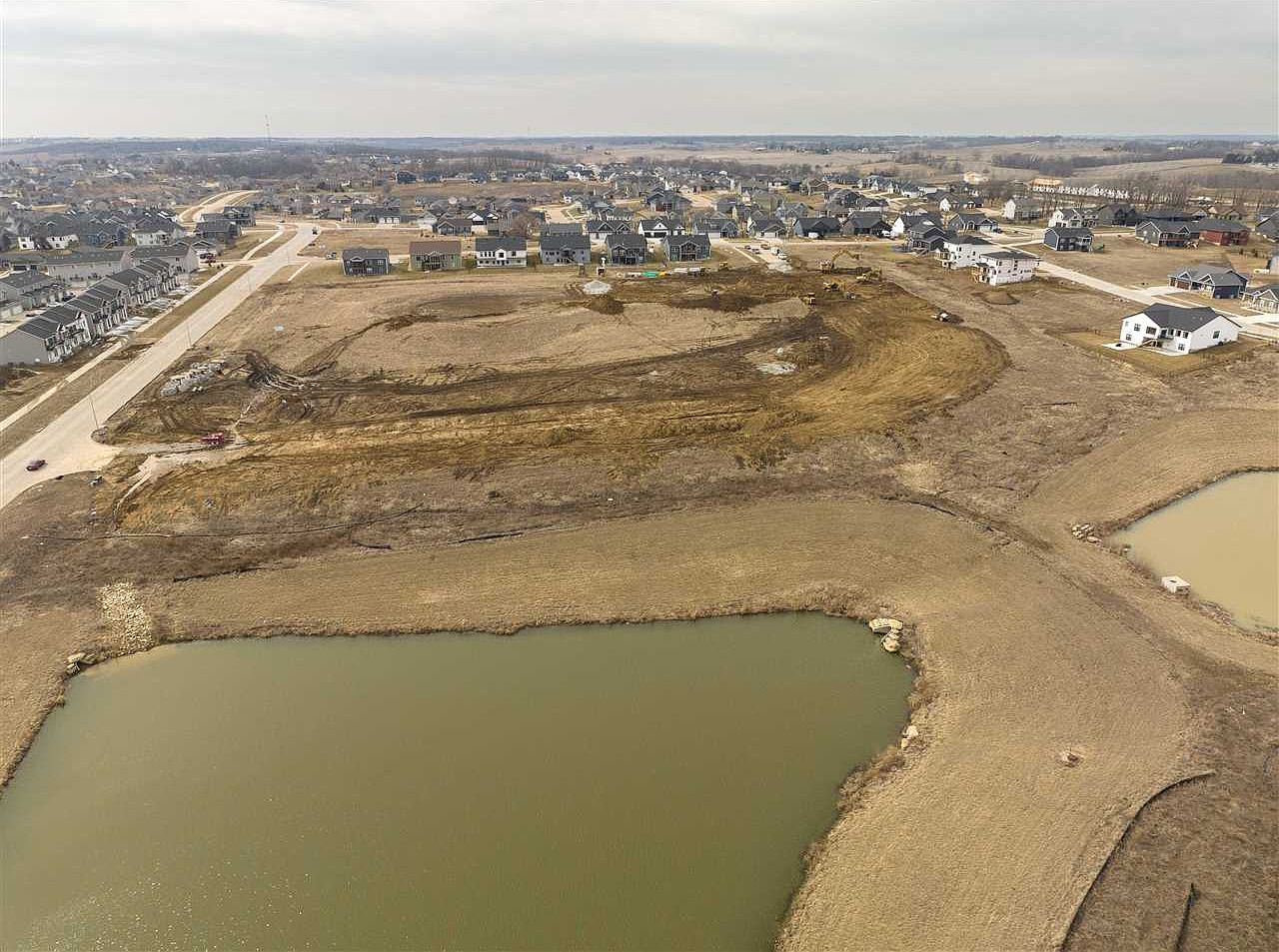 81 Park Place Park 8, Tiffin, IA 52340 MLS 202200796 Zillow