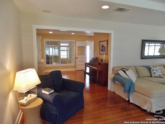 4th image of 1235 Virginia Dr N