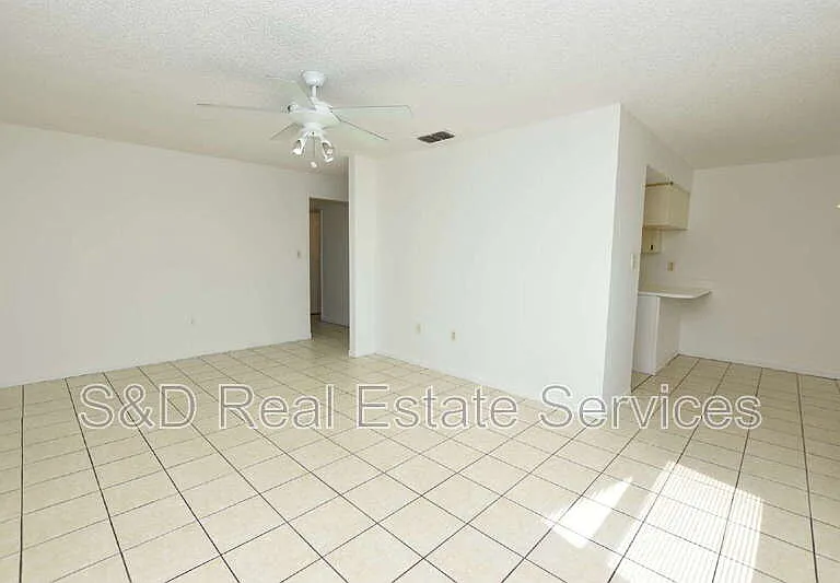 1019 Buccaneer Dr — Photo 11