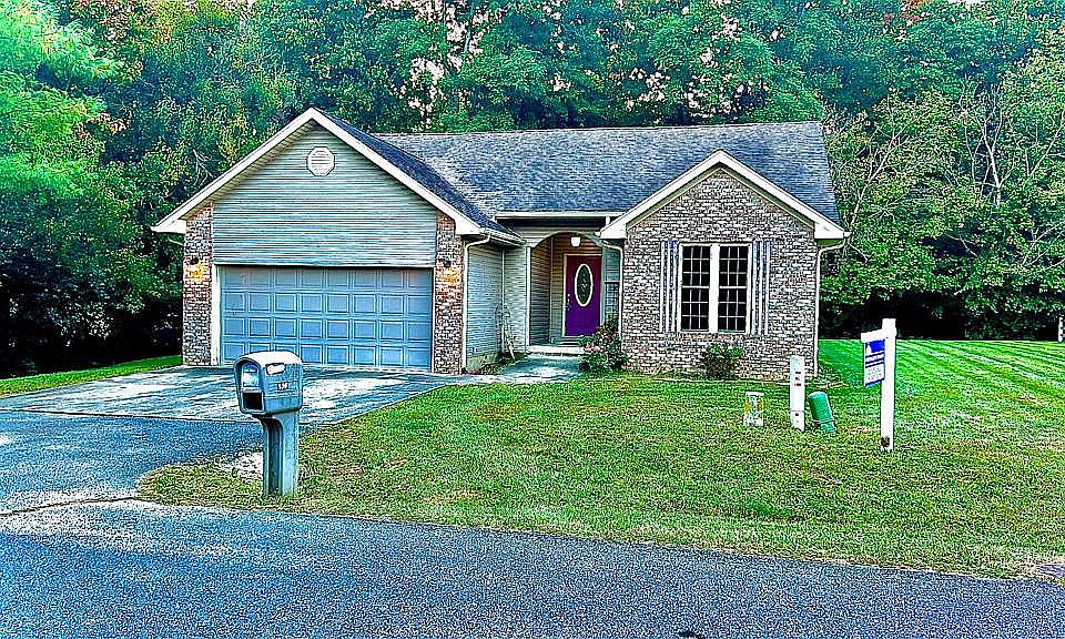 1st image of 505 Deer Run