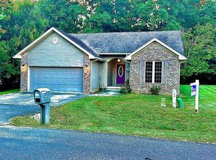 505 Deer Run, Westport, IN 47283
