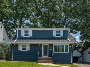 204 Hillside Ave, Bergenfield, NJ 07621