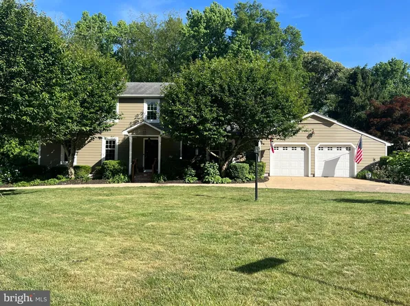 319 Spinnaker Rd, Severna Park, MD 21146