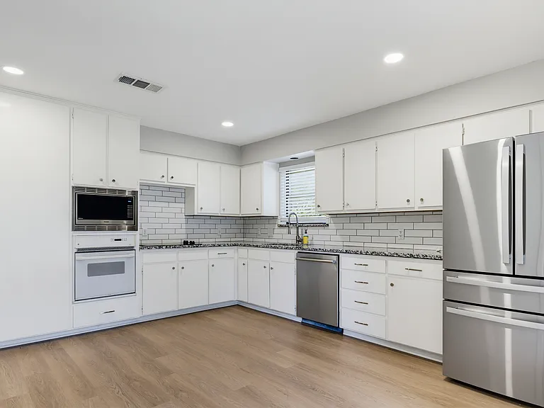 54 Legend Rd — Photo 9